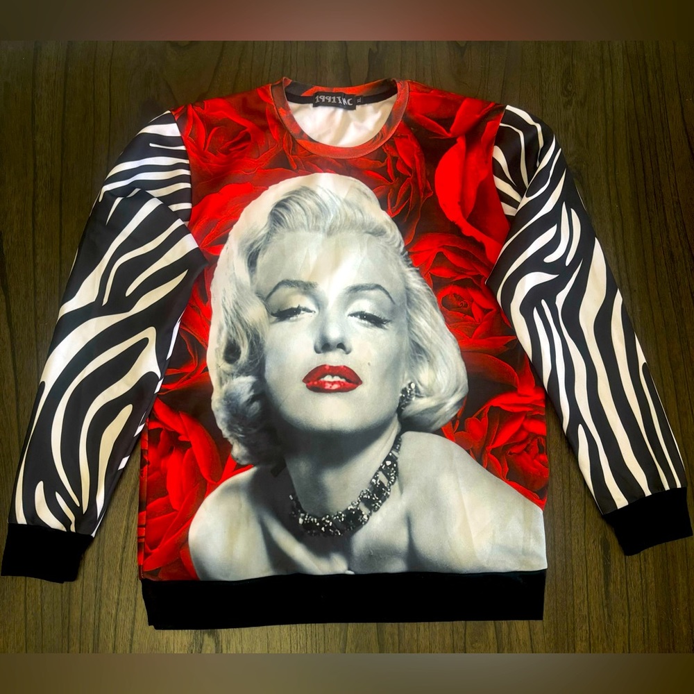 1991 Inc. Marilyn Monroe Roses & Zebra Crewneck Size XL